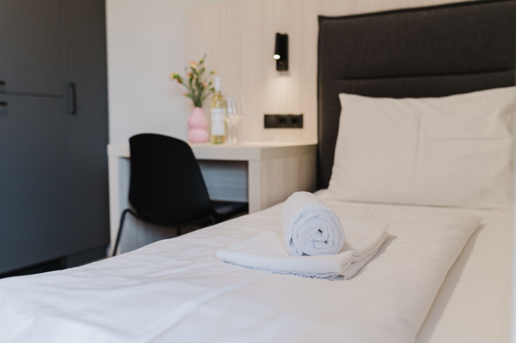 Einzelbett
